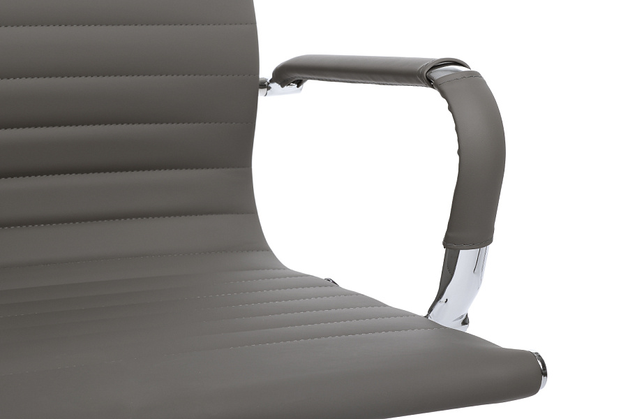 фото Офисное кресло Riva Chair Hugo (6002-3E)