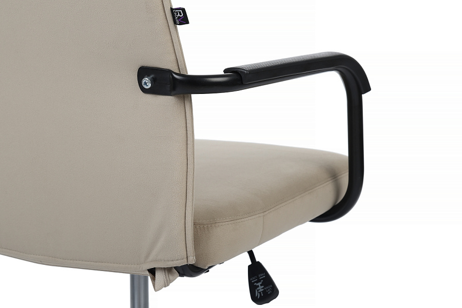 картинка Офисное кресло РВ Чейр Рей (Ray) RCH RPM-28