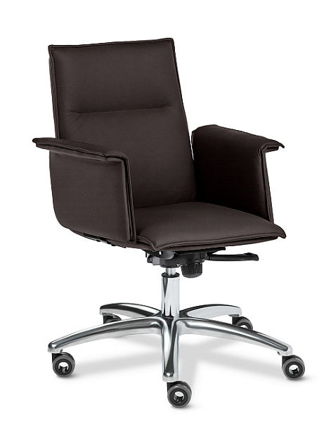 картинка Кресло для руководителя Multi-office Epsilon Luxe B