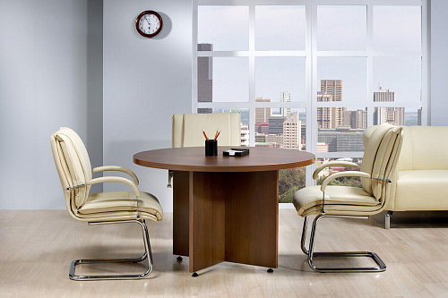 Стол для переговоров Статус