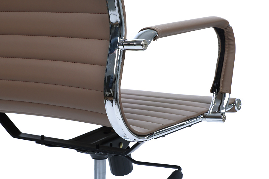 фото Офисное кресло Riva Chair Hugo (6002-1SE)