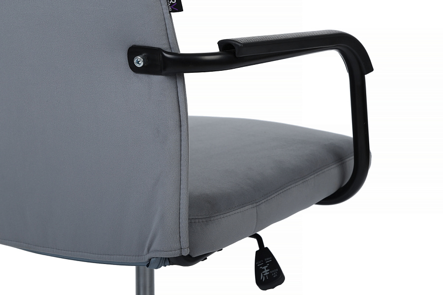 картинка Офисное кресло РВ Чейр Рей (Ray) RCH RPM-28